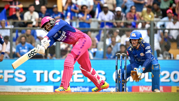 https://www.salarnews.in/public/uploads/images/newsimages/maannewsimage24052026_211123_RR vs MI.png